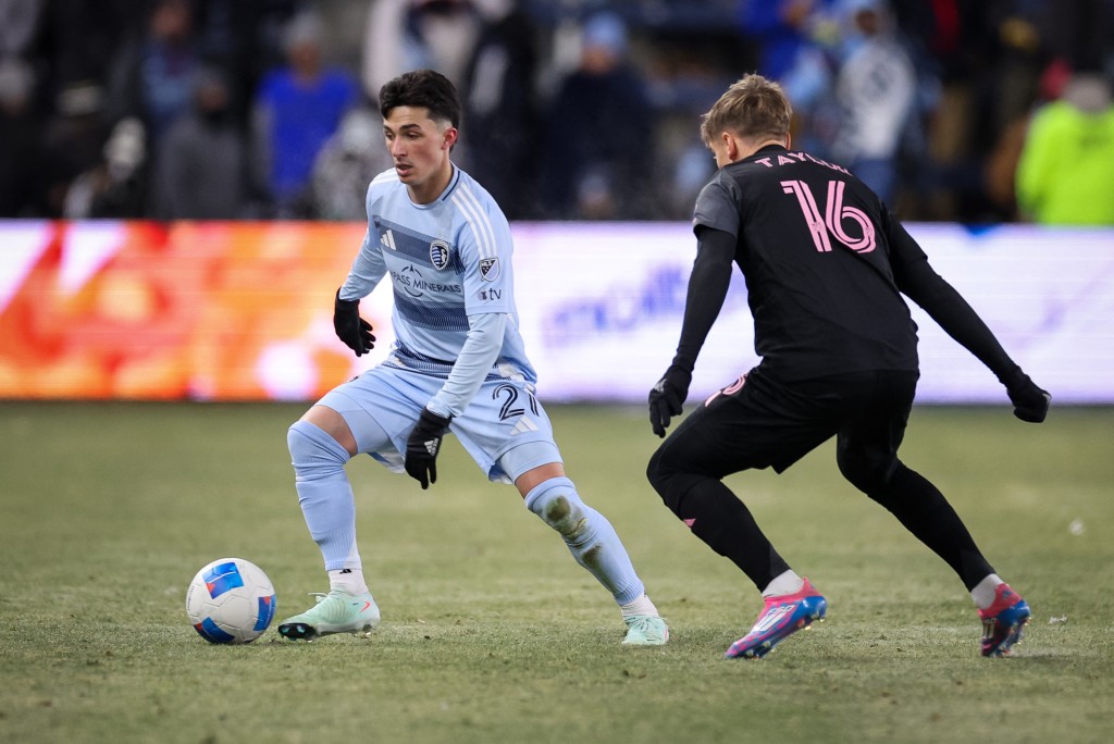 日职联争冠关键战前瞻：柏太阳神主场冲冠遇阻 町田泽维携交锋优势来袭