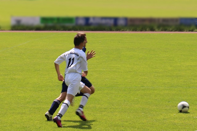 官方：青岛海牛外援拉德曼诺瓦茨自由身离队，转战匈牙利联赛