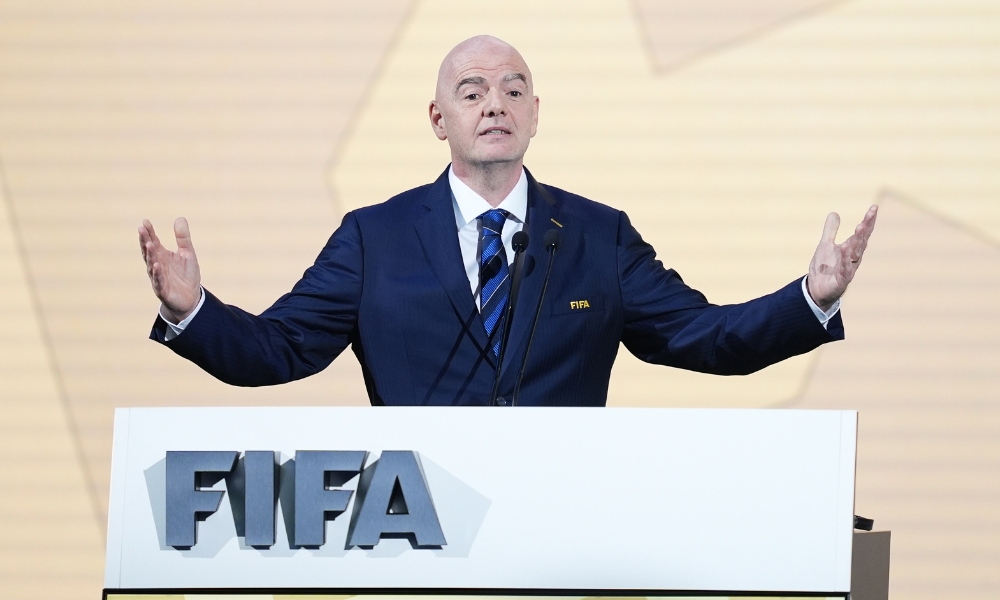 0-1！欧冠头号伪强队现形：第88分钟被点球绝杀！连续输给5大豪门